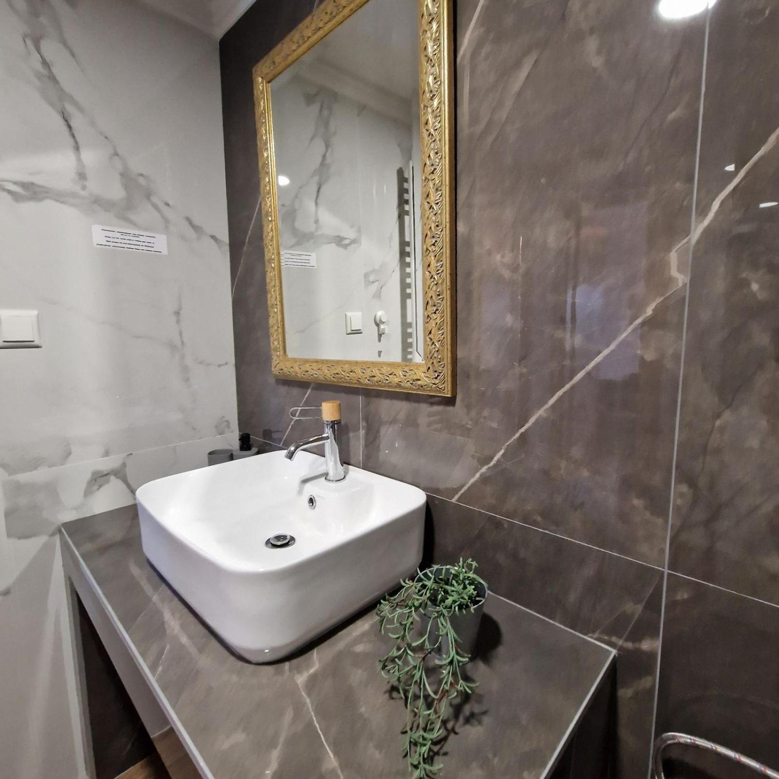 N&S Apartment B Edessa Bagian luar foto