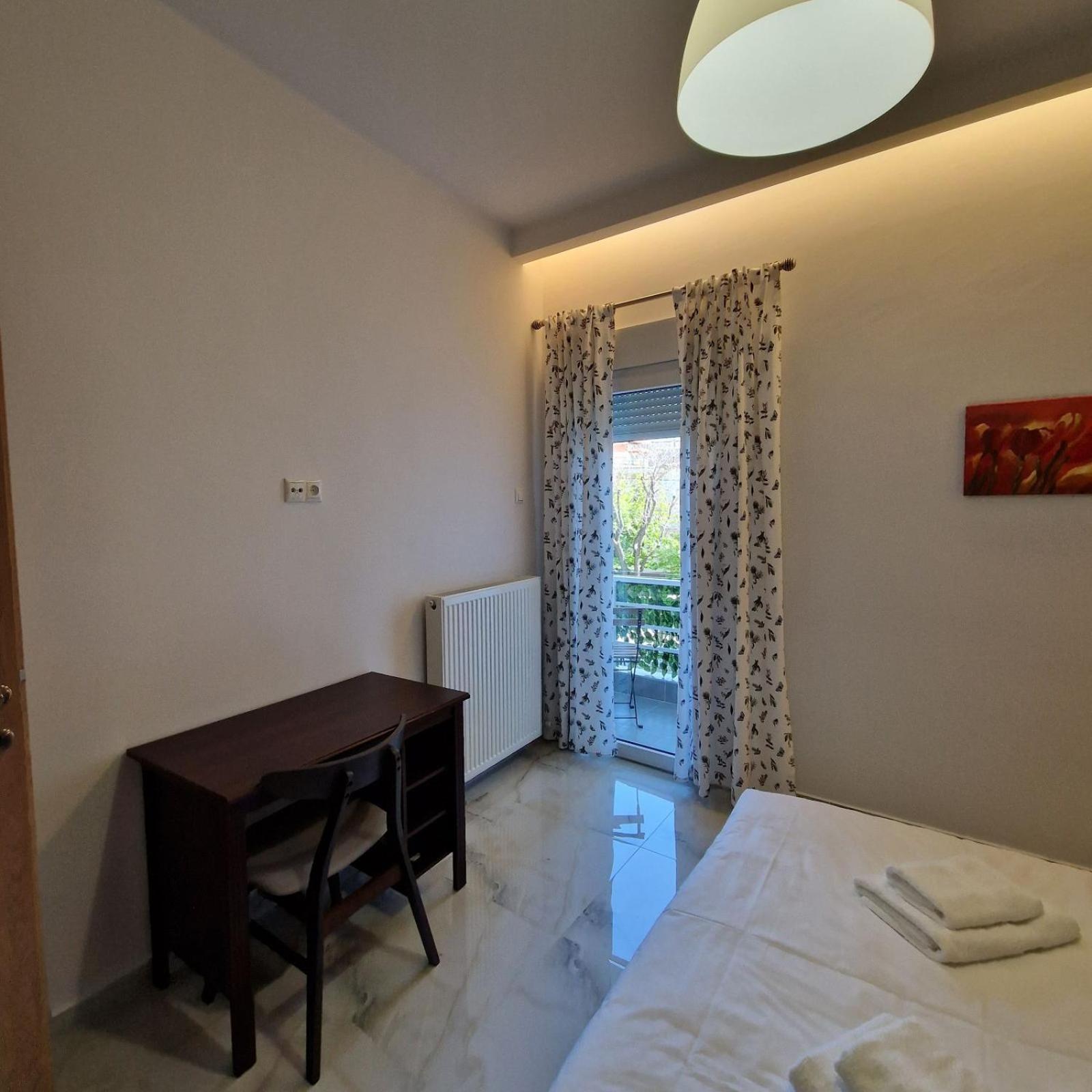 N&S Apartment B Edessa Bagian luar foto
