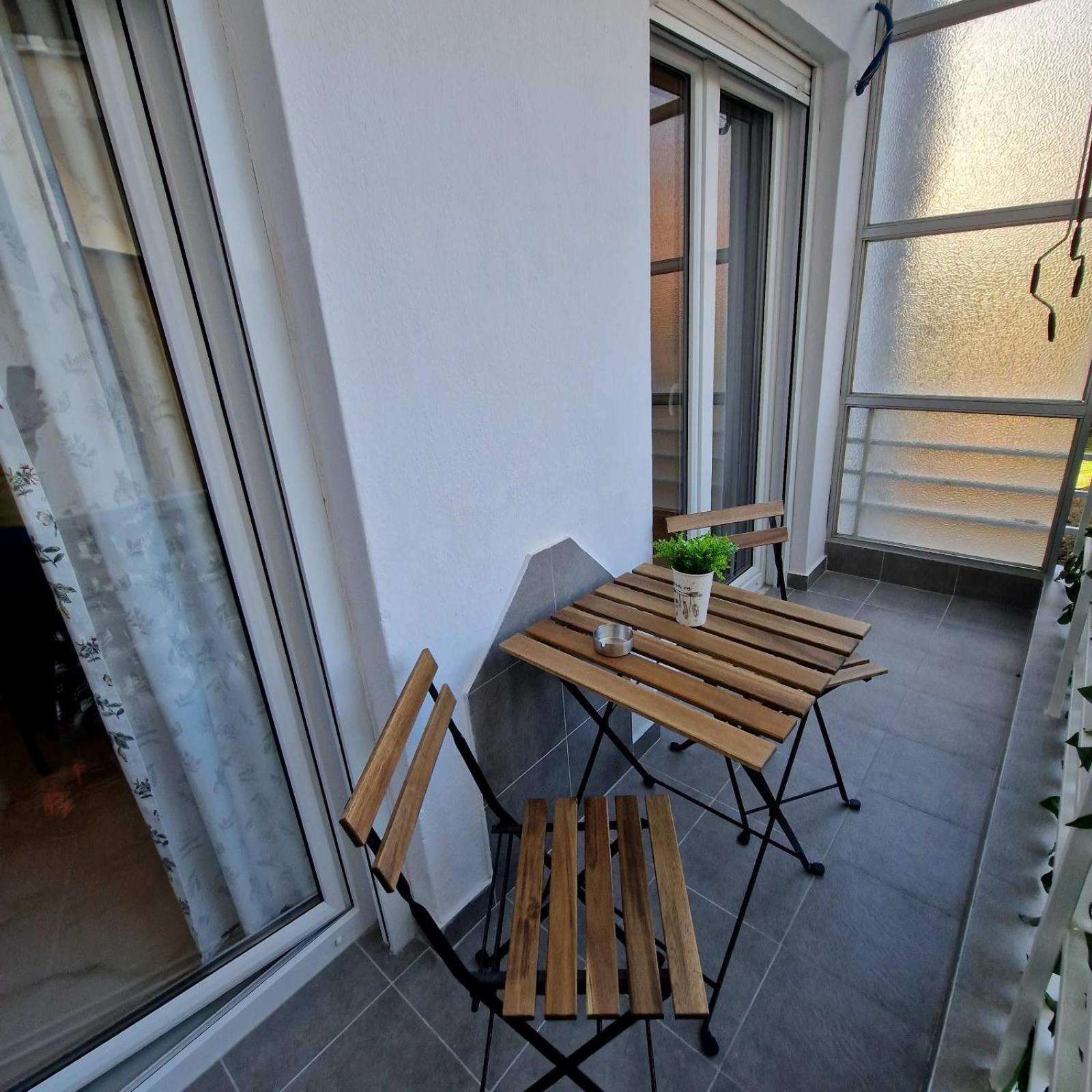 N&S Apartment B Edessa Bagian luar foto