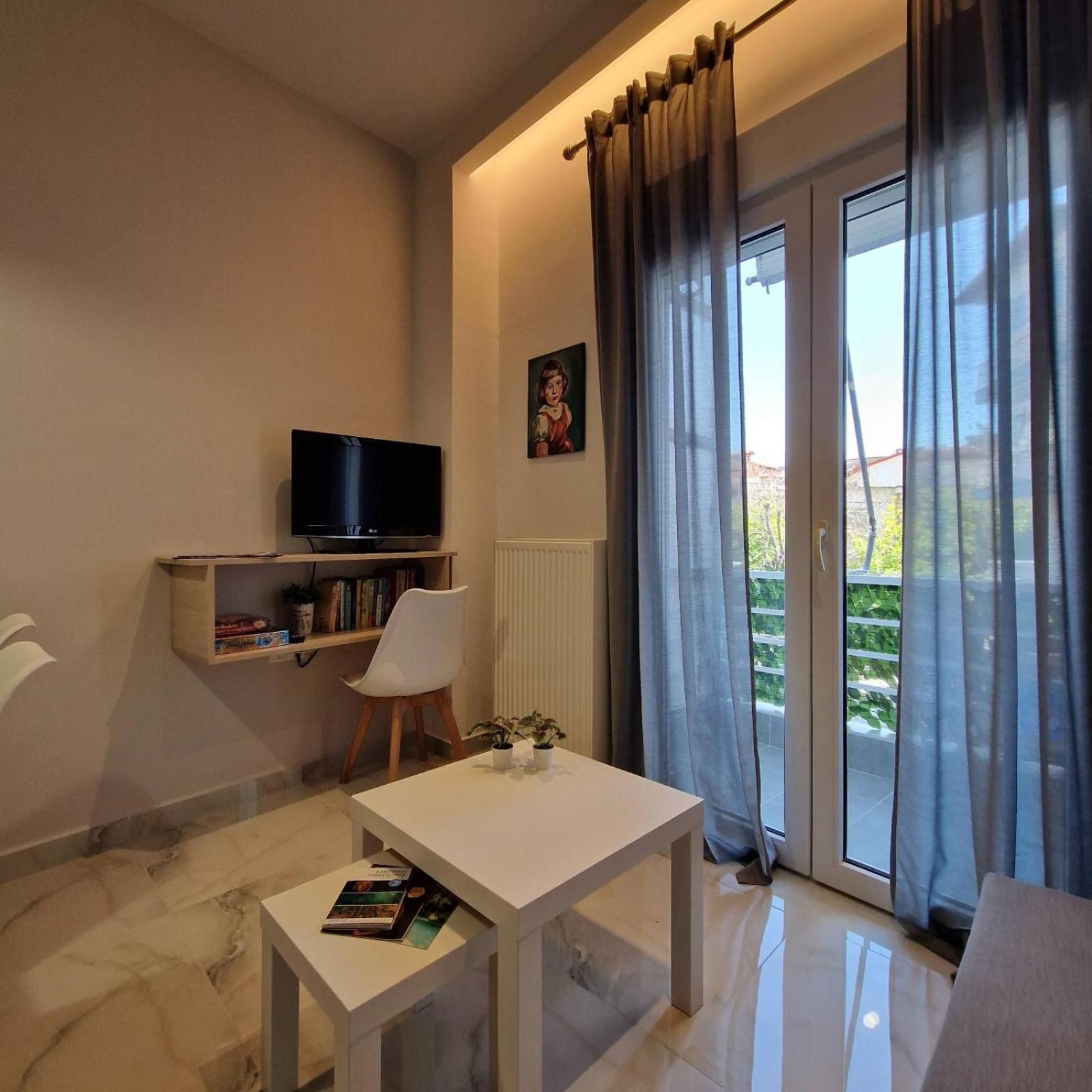 N&S Apartment B Edessa Bagian luar foto